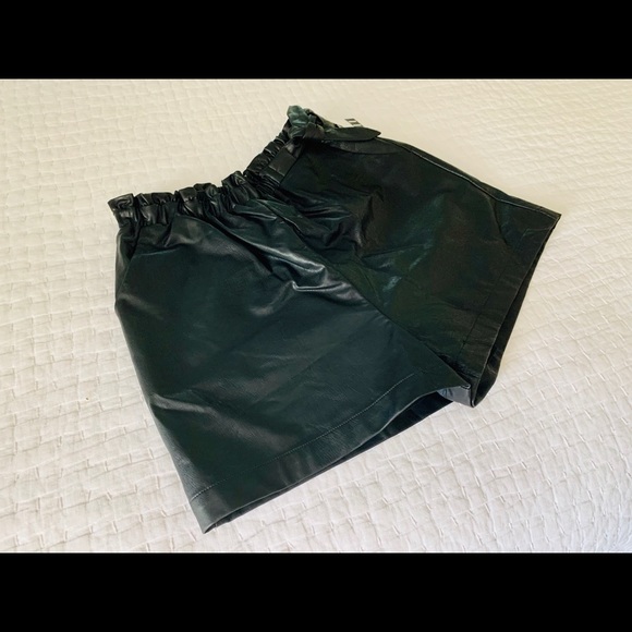GWEN VEGAN LEATHER WAIST-TIE SHORTS (NWT) - Picture 2 of 5